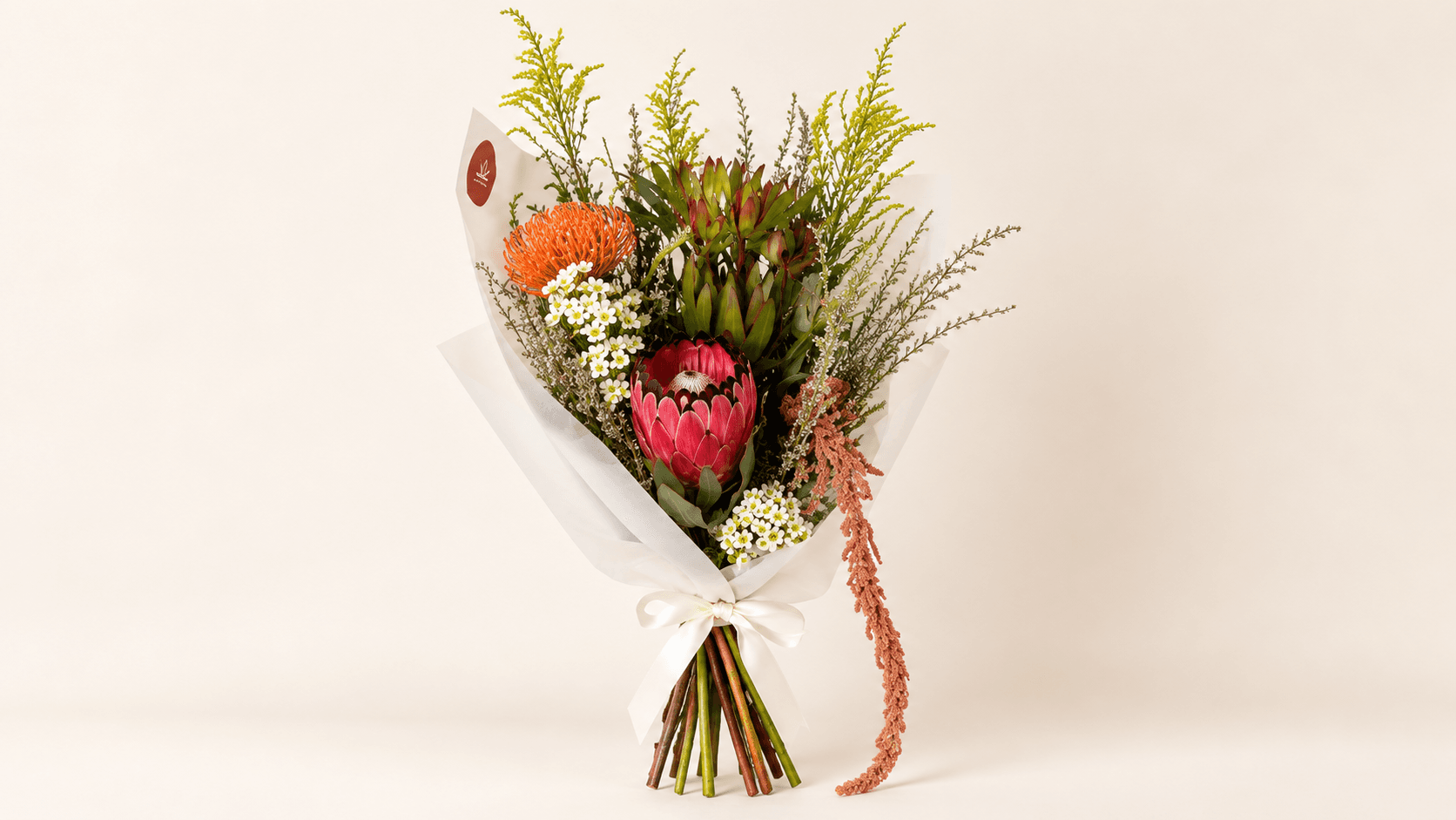 TROPIC DUSK — Maua bouquet